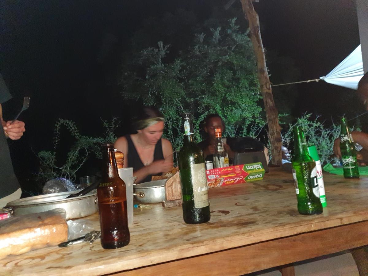 Bed and Breakfast Rasta House Kilindoni Exterior foto